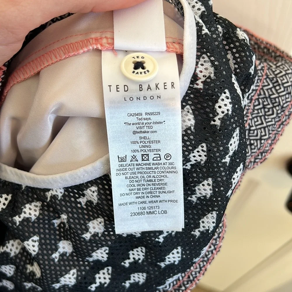 TED BAKER Lobster-Print Swim Trunks men’s size L/XL